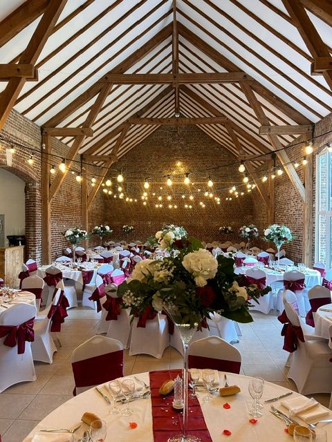 Décoration salle la grange des Triplés